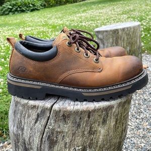 Skechers Leather Upper Balance Men’s Shoes